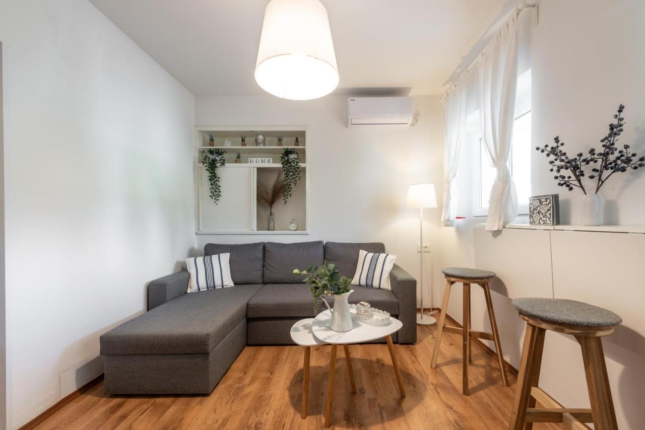 Apartment Near Old Town, Free Parking & Huge Garden Dubrovnik Exterior foto