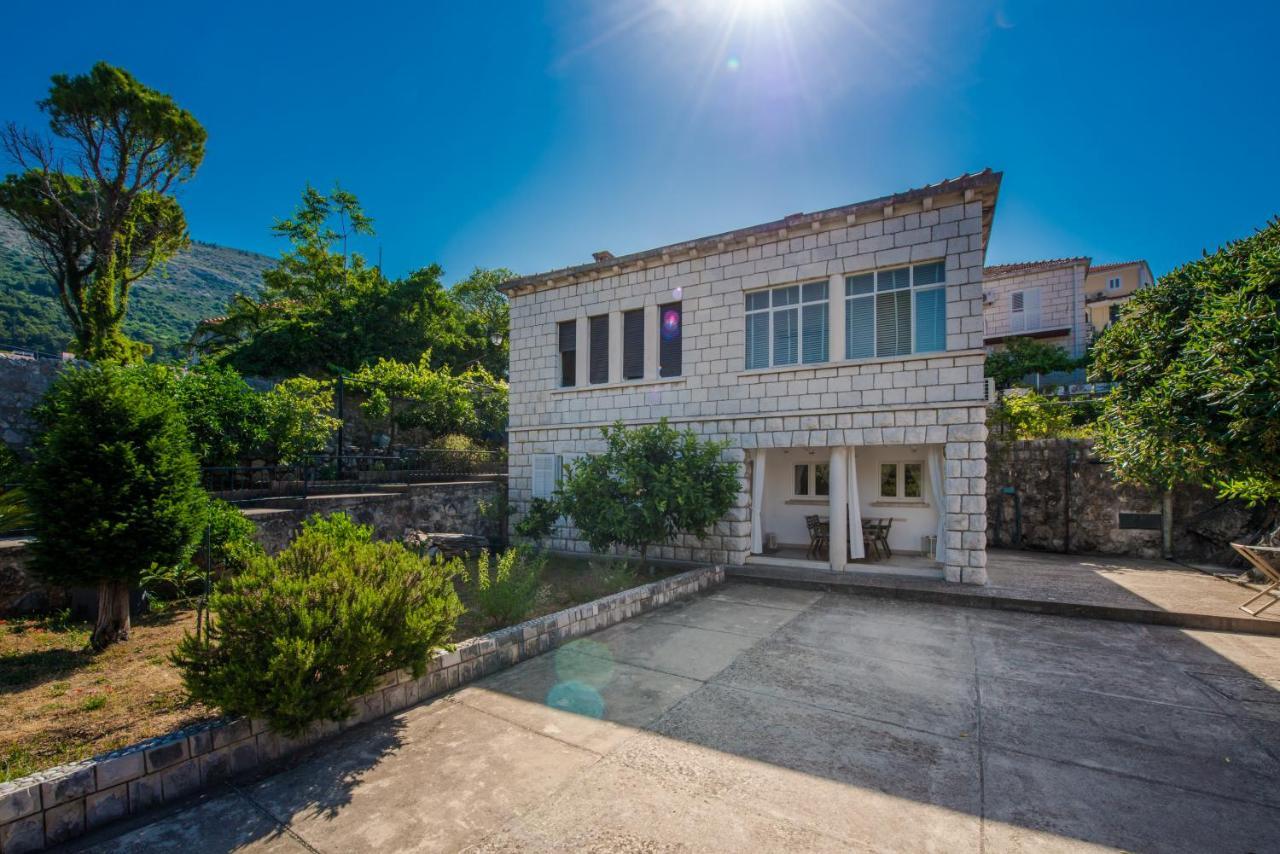 Apartment Near Old Town, Free Parking & Huge Garden Dubrovnik Exterior foto