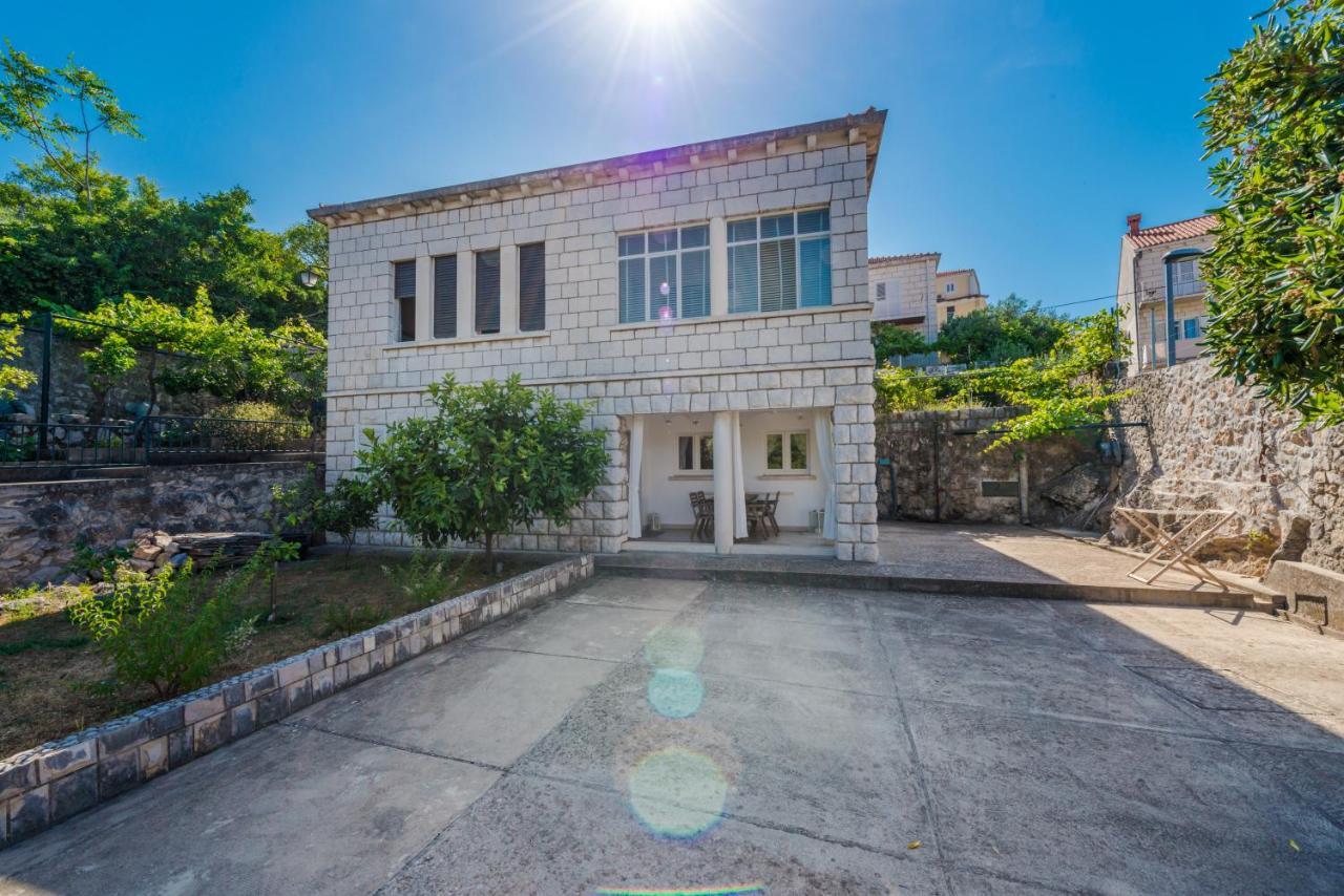 Apartment Near Old Town, Free Parking & Huge Garden Dubrovnik Exterior foto